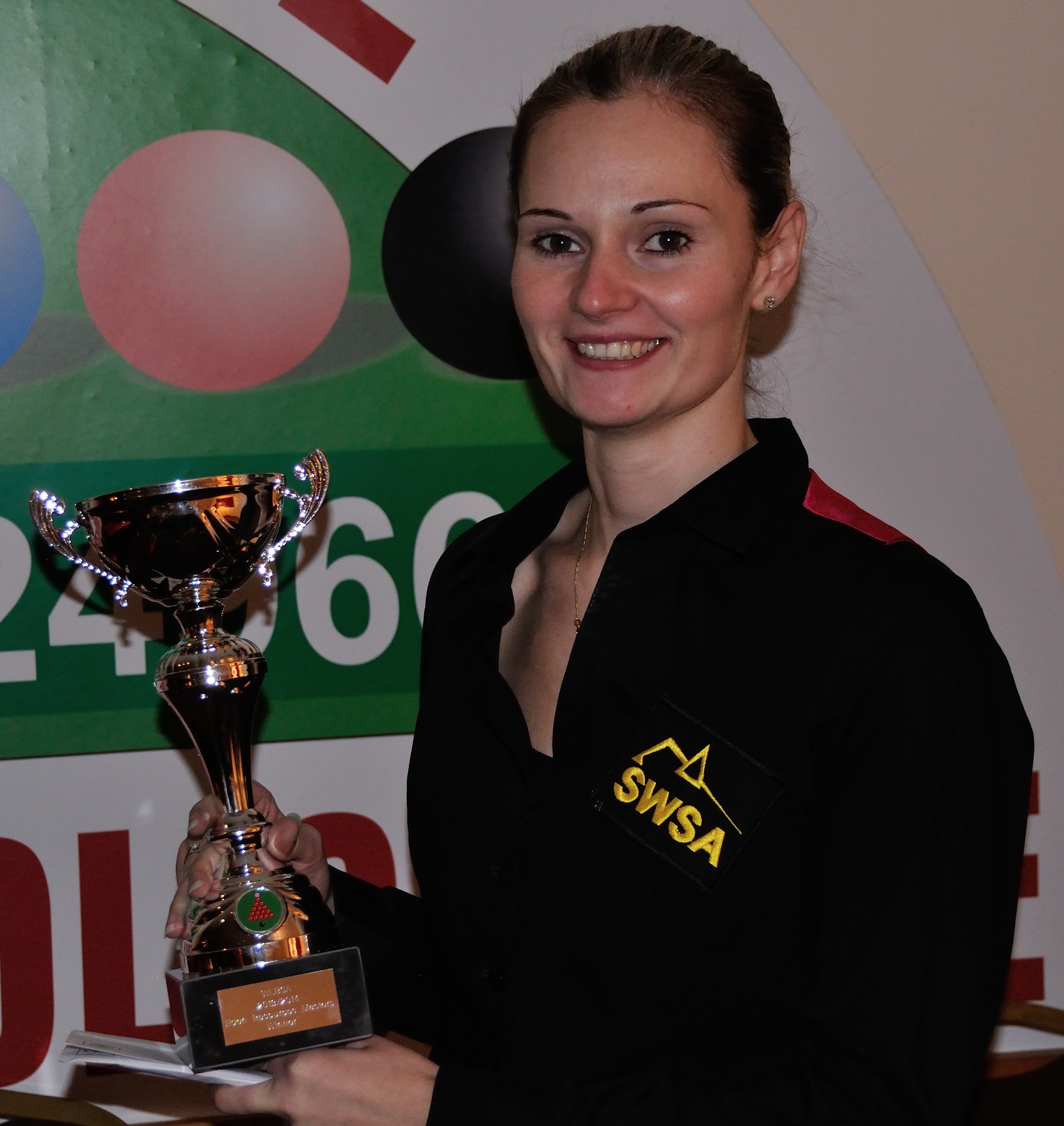 Reanne Evans Eden Masters champion MJ.jpg